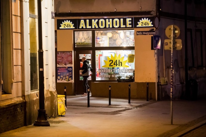 Poza tym osoby z wyższym stężeniem alkoholu, wcale nie czuły...