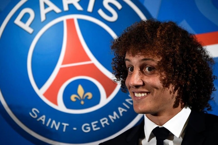 David Luiz (Brazylia) - z Chelsea Londyn do Paris Saint...