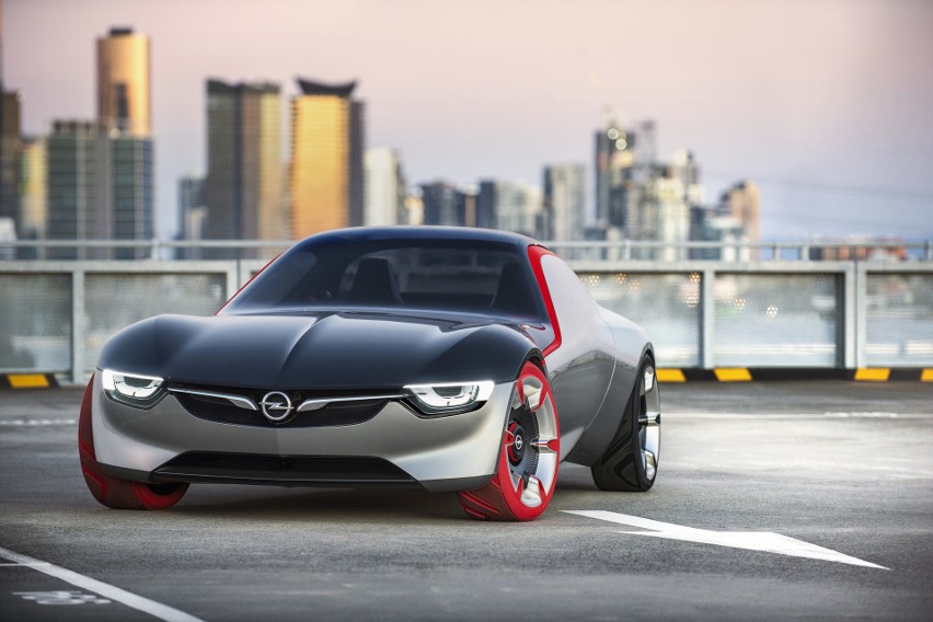 Opel GT Concept będzie miał swoją światową premierę na 86....