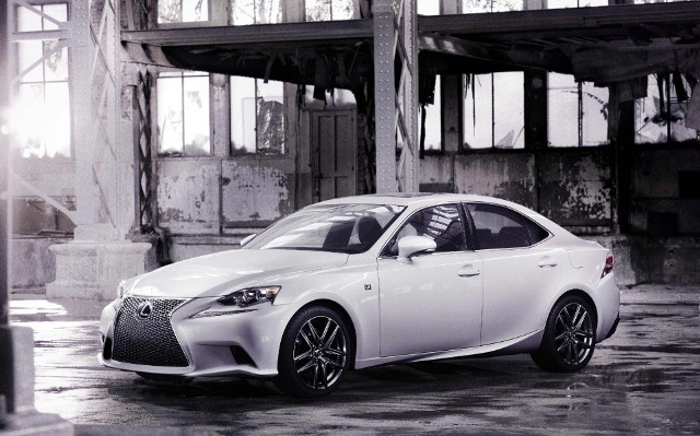 Lexus IS 2013 Fot: Lexus