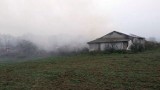 Pożar stodoły połączonej z oborą w Rajkowach. Ucierpiały zwierzęta