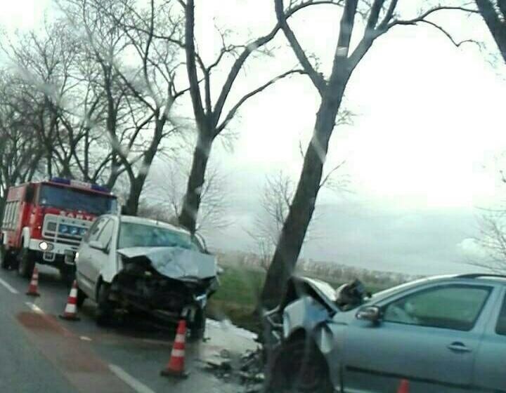 Wypadek na drodze Wrocław - Strzelin. Zapaliło się auto