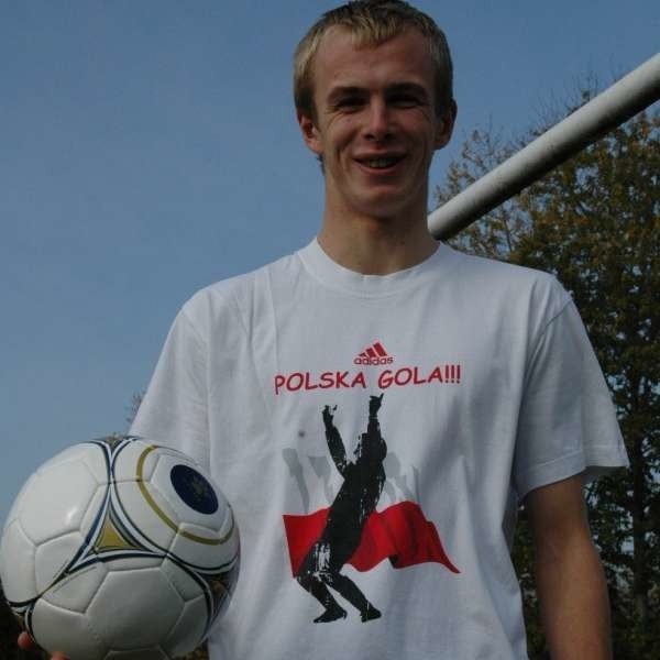 Kamil Wenger, obrońca, kapitan reprezentacji Polski U-16.