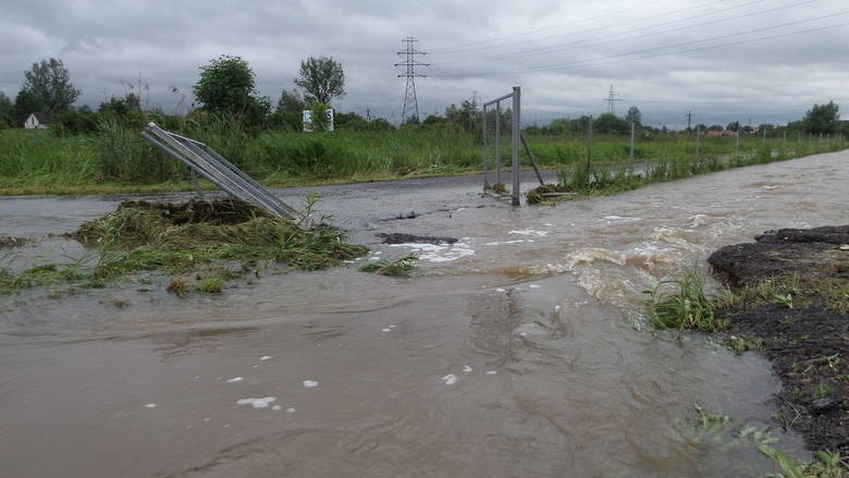 Podtopiona autostrada A4.