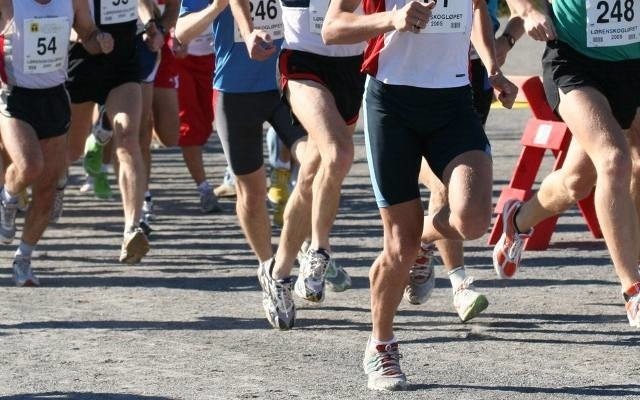 W niedzielę Iłżecki Półmaraton Charytatywny. Biegacze pomogą choremu Jasiowi Barszczowi. Trwają zapisy