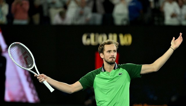 Daniił Miedwiediew drugim finalistą Australian Open