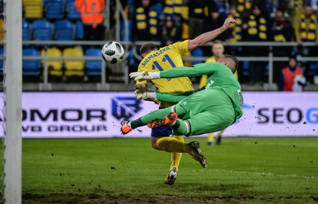 Finał Pucharu Polski Arka Gdynia – Legia Warszawa już dziś, w środę 2 maja na Stadionie Narodowym. Gdzie oglądać transmisję z meczu Arka  - Legia? Finał Pucharu Arka – Legia na żywo – sprawdź, gdzie oglądać w telewizji oraz w internecie. ARKA – LEGIA FINAŁ PUCHARU POLSKI 02.05. TRANSMISJA NA ŻYWO, STREAMING ONLINE.