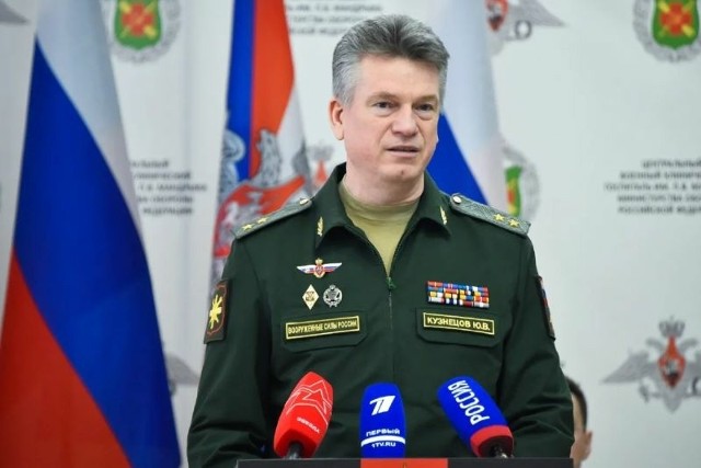 Generał Jurij Kuzniecow jest pierwszą ofiarą czystek związanych z przetasowaniem na szczytach władzy.
