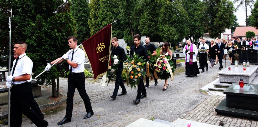 Sądeczanie i dziennikarze pożegnali redaktora Leszka Horwatha [ZDJĘCIA, WIDEO]