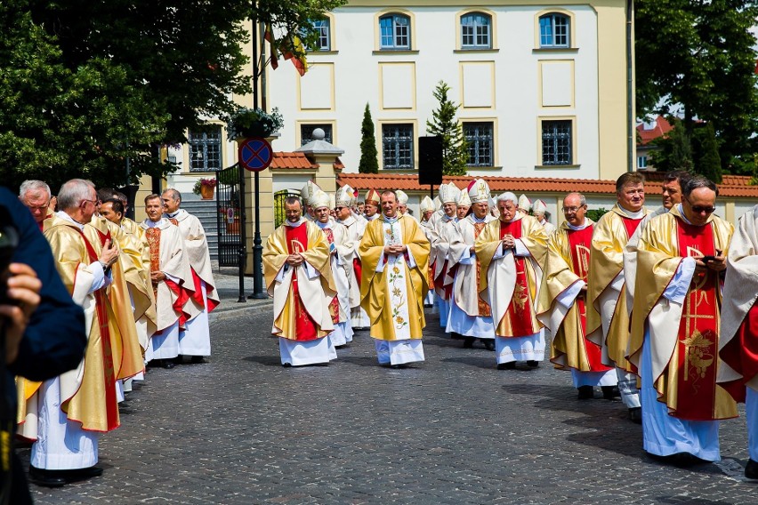 Tak wyglądał ingres apb. Tadeusza Wojdy w 2017 r.