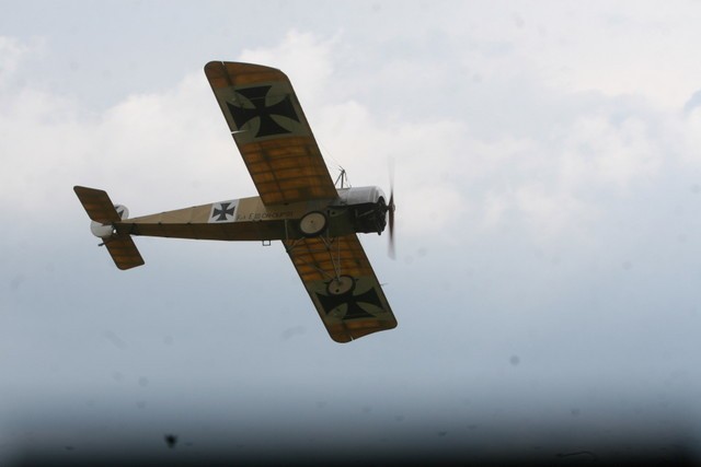 Pojedynek lotników (dogfight) z czasów I wojny światowej i...