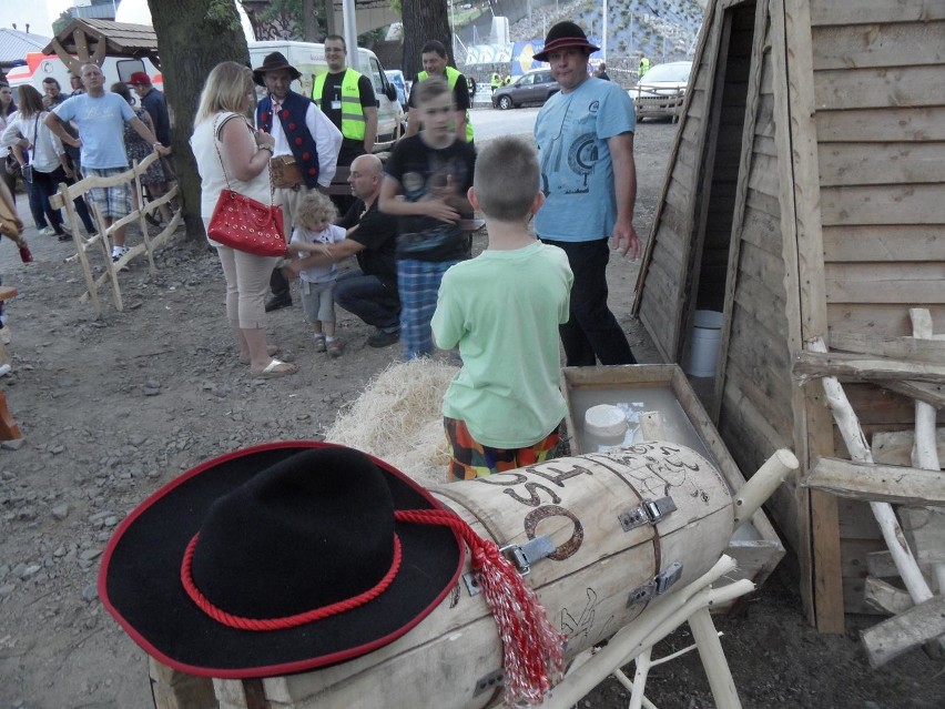 Oscypek Fest w Żywcu. Dżem i pokaz sztucznych ogni na finał [ZDJĘCIA]