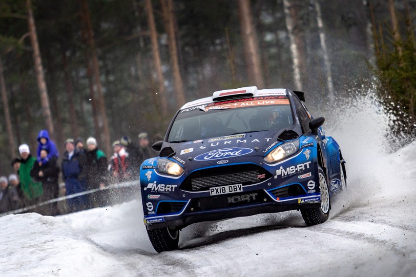 Udany start Łukasza Pieniążka w Rajdzie Szwecji. Częstochowianin zajął czwarte miejsce w klasie WRC 2 Pro [ZDJĘCIA]