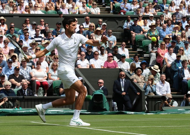 Londyn wielka brytania 29 06 2022turniej tenisowy wielkiego szlema rozgrywany na trawiastych kortach wimbledonuna zdjeciu nr 1 swiatowego tenisa serb novak djokovicfot andrzej szkocki / polska press