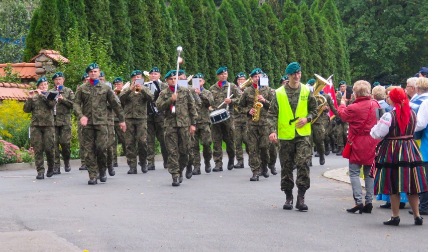 Fotorelacja z uroczystości związanych z ustanowieniem...