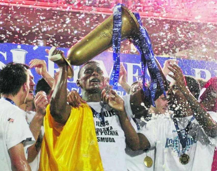 W sezonie 2008/09 Arboleda wywalczył swoje pierwsze trofeum...