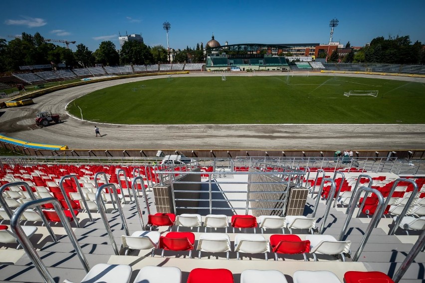 Stadion Polonii Bydgoszcz już gotowy. Remont trybuny...