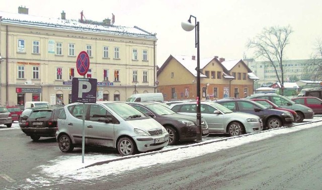 Na parking na placu Kościuszki ogłaszano już dwa przetargi.