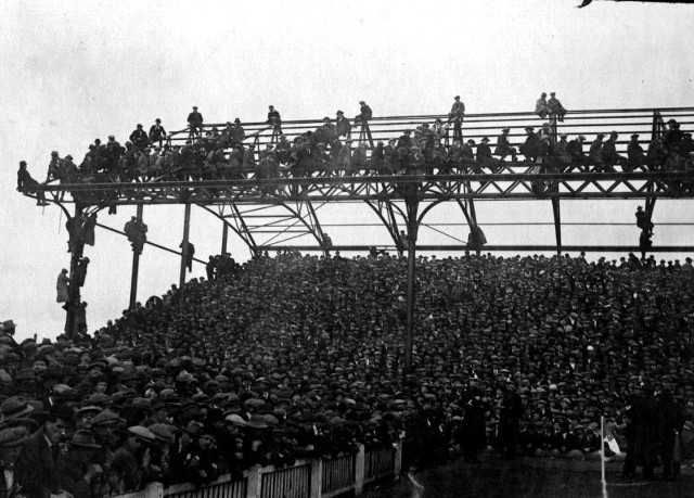 Cardiff City - Chelsea w 1921 roku.