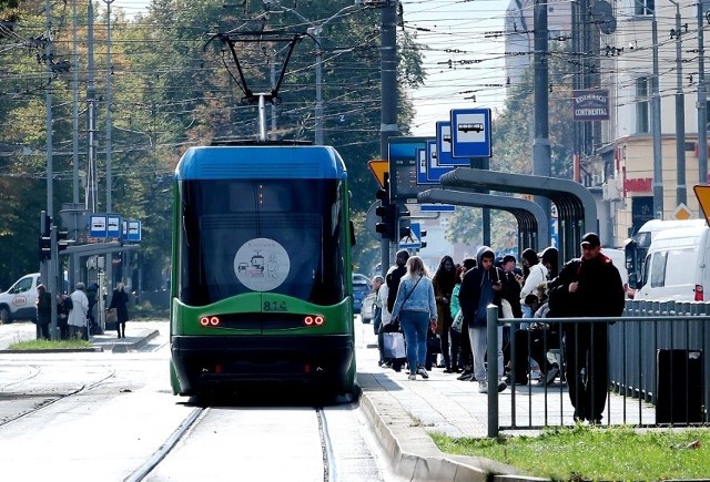 Organizator transportu musiał zmniejszyć częstotliwość kursowania tramwajów. Powód? Braki kadrowe