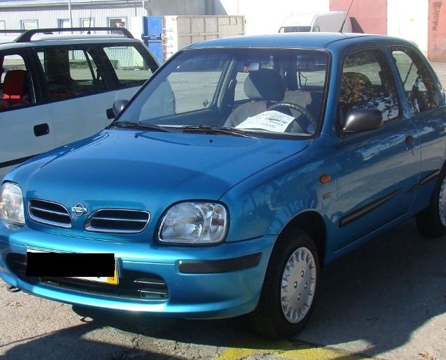 Nissan micra, rocznik 1998, sprowadzony z Niemiec, silnik 1,5 litra diesel o mocy 57 KM, cena 6900 zł. (fot. Czesław Wachnik)