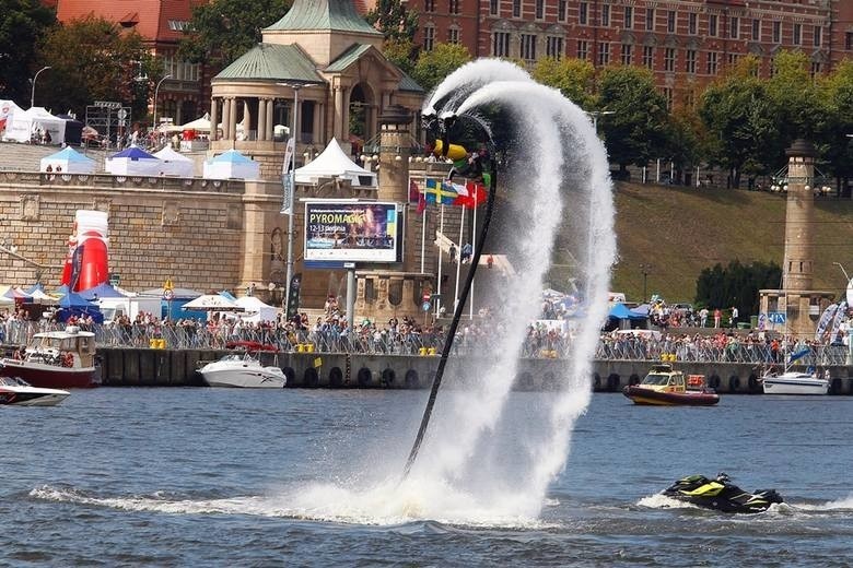 PYROMAGIC 2019. Oprócz sztucznych ogni wiele atrakcji. Fajerwerki, Water Show i koncerty [WYDARZENIA]