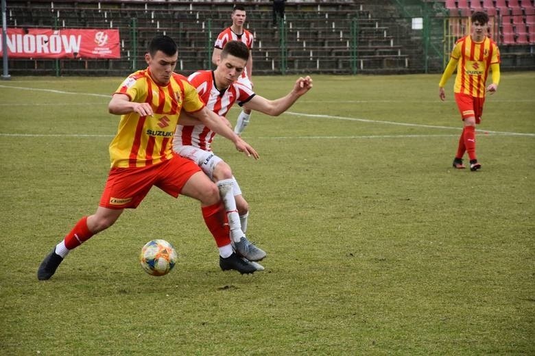 Koniec sezonu w Centralnej Lidze Juniorów do 18 lat. Juniorzy Korony Kielce na piątym miejscu. Mistrzem został Górnik Zabrze [ZDJĘCIA]