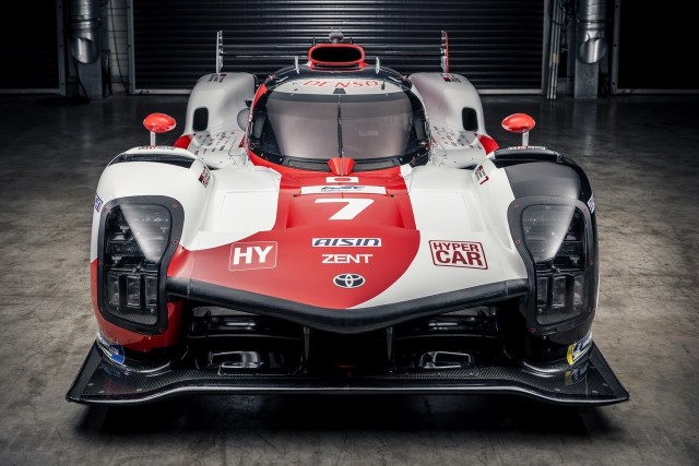 Toyota Gazoo Racing wkracza w nową erę wyścigów długodystansowych. Od sezonu 2021 zespół japońskiego producenta będzie startował w serii FIA WEC używając modelu GR010 Hybrid przygotowanego zgodnie ze specyfikacją nowopowstałej klasy Le Mans Hypercar.Fot. Toyota