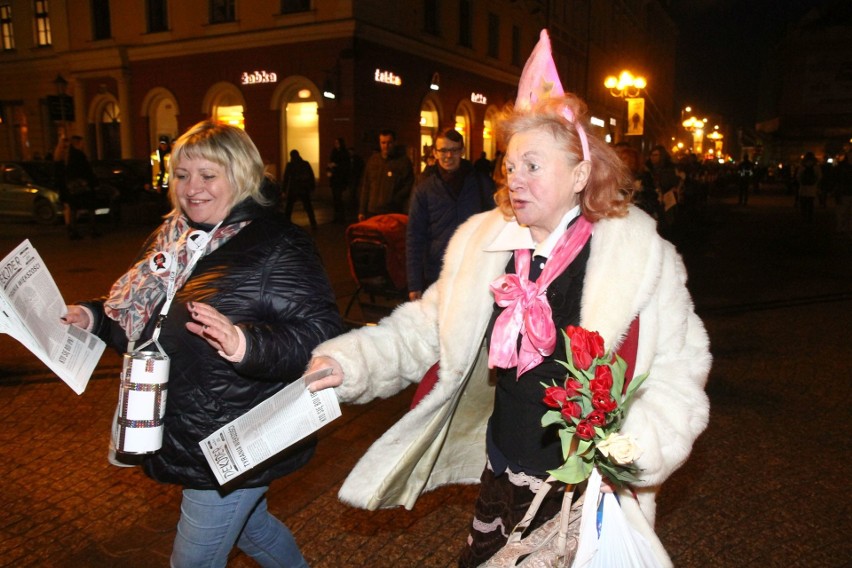 Kobiety zablokowały ul. Kazimierza Wielkiego na 10 minut....