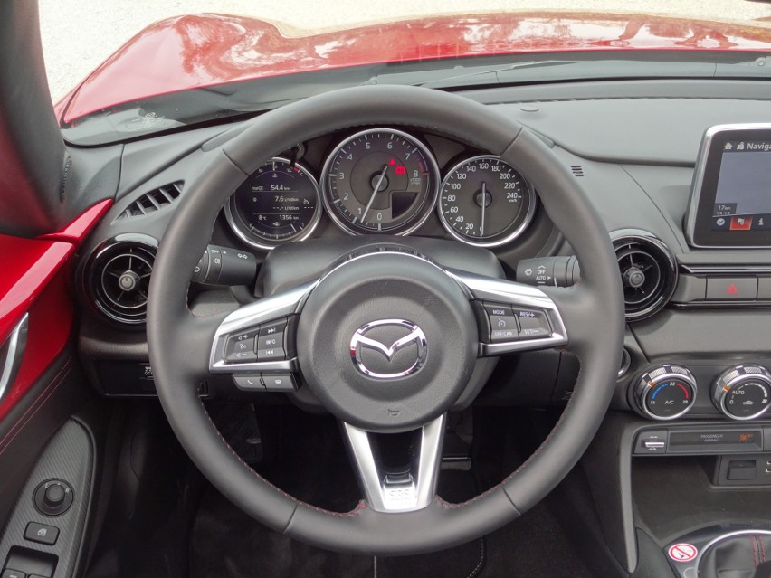 Mazda MX-5 RF....