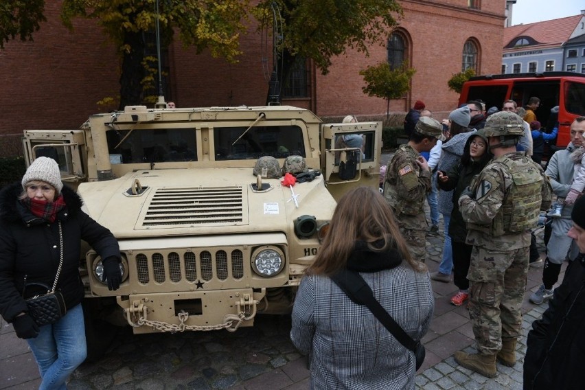 11 listopada, w rocznicę odzyskania przez Polskę...