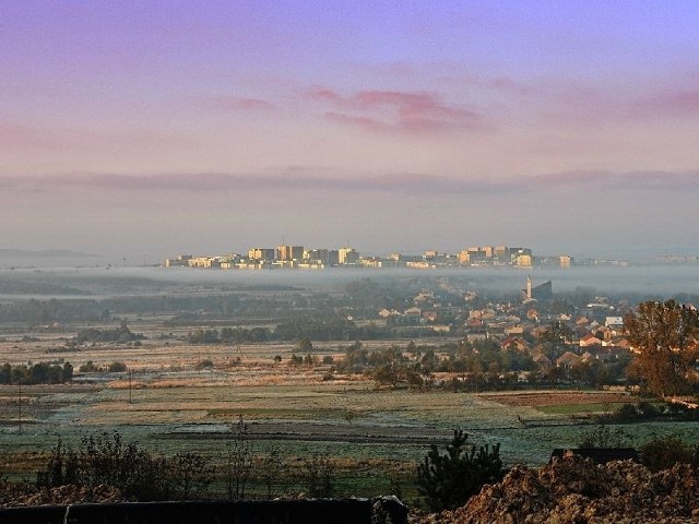 Widok z hotelu Odysssey w pogodny poranek.