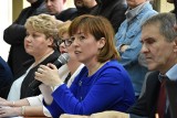 Alwernia. Burmistrz Beata Nadzieja-Szpila straci stanowisko? Niezadowoleni z jej rządów mieszkańcy chcą referendum 