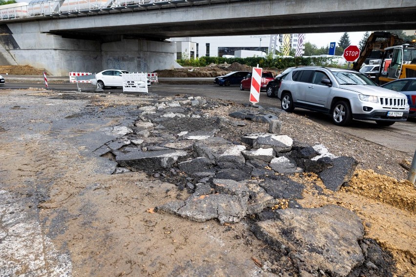 Kraków. Zmiany na al. 29 Listopada. Wiemy dokładnie, kiedy ma zakończyć się przebudowa wylotówki