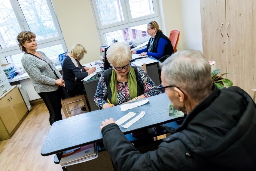 Cytowany przez "Gazetę Wyborczą" dr Antoni Kolek, szef...