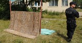 Przy ul. Podgórnej w Koszalinie zmarł człowiek. Ciało w plastikowym worku leżało przez półtorej godziny