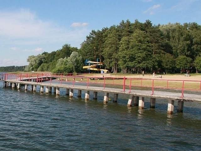 Głębokie to największe kąpielisko w powiecie międzyrzeckim. Od kilku lat jest areną sporów między dzierżawcami i władzami Międzyrzecza.