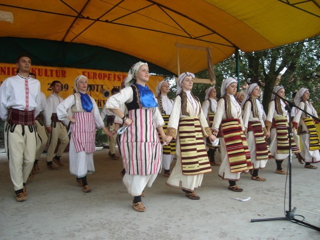 Zespół "Racin&#8221; zaprezentował folklor macedoński