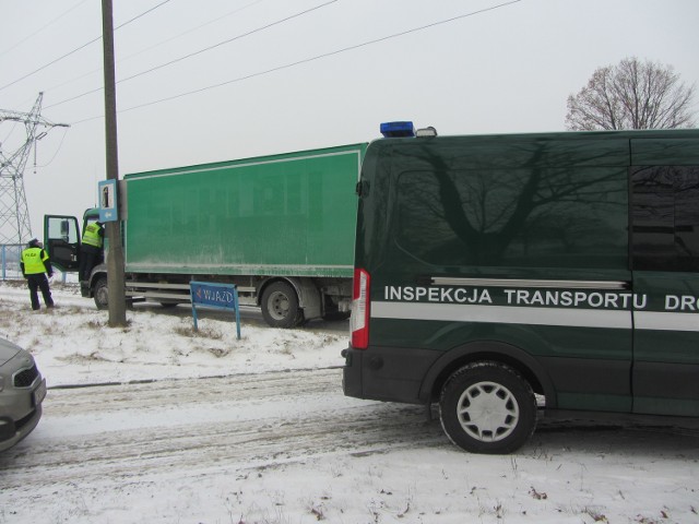 Rypińscy mundurowi prowadzili działania z funkcjonariuszami włocławskiego oddziału Inspekcji Transportu Drogowego