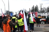 Rolnicy protestowali w Prabutach. Po raz kolejny wyrazili sprzeciw unijnej polityce oraz przywozowi towarów z Ukrainy