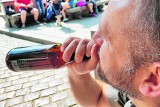 Alkohol w Toruniu z nowymi limitami. Proponowane przez magistrat przepisy dotyczą m.in. nowych zasad sprzedaży alkoholu na stacjach paliw