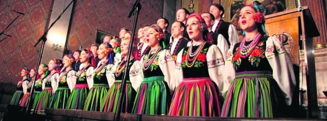 Zespół Pieśni i Tańca Mazowsze wystąpił w Kościele Świętego Wojciecha w Kielcach.