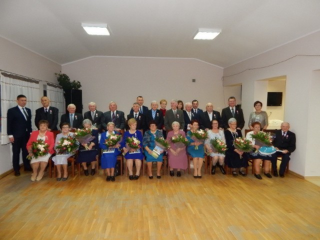 Wspólnie Złote Gody, czyli jubileusz 50-lecia małżeństwa świętowało w ostatnią sobotę 11 par z gminy Stara Błotnica.