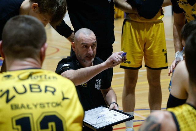 Żubry Białystok rządzą na Podlasiu wygrywając Rogate Derby z lokalnym rywalem Turem Basket Bielsk Podlaski