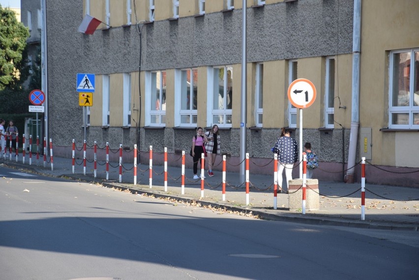 Kędzierzyn-Koźle. Uczeń szóstej klasy uderzył nauczycielkę. W szkole interweniowała policja