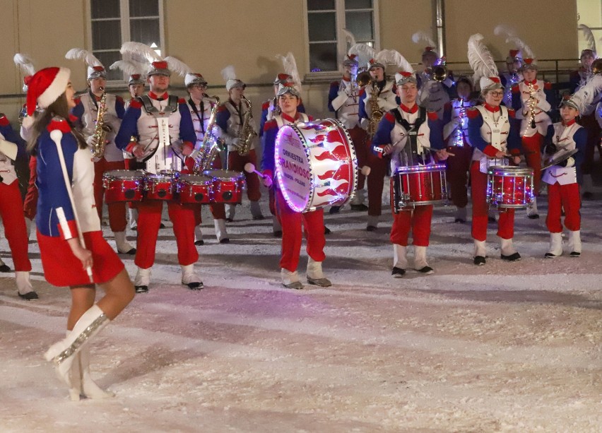 Radomska Orkiestra Grandioso zagrała razem z Wielką...