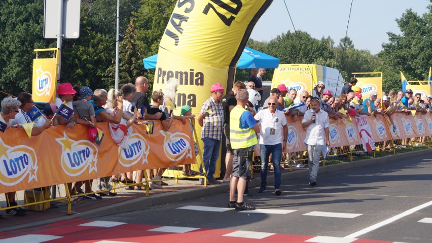 Tour de Pologne 2017 w Jastrzębiu. Kolarze mkną przed siebie