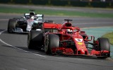 Formuła 1. Koledzy Roberta Kubicy wypadli blado. Grand Prix Australii wygrał Sebastian Vettel