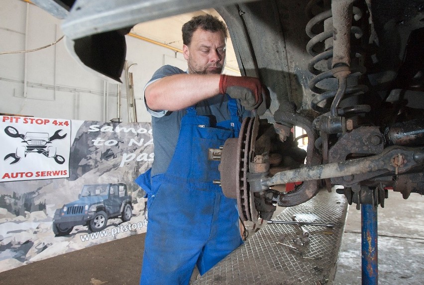 Sprawdziliśmy opinie internautów na temat mechaników w...