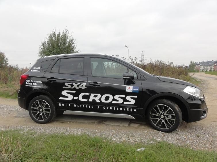 Testujemy: Suzuki SX4 S-Cross - kompakt, który wyrósł na...